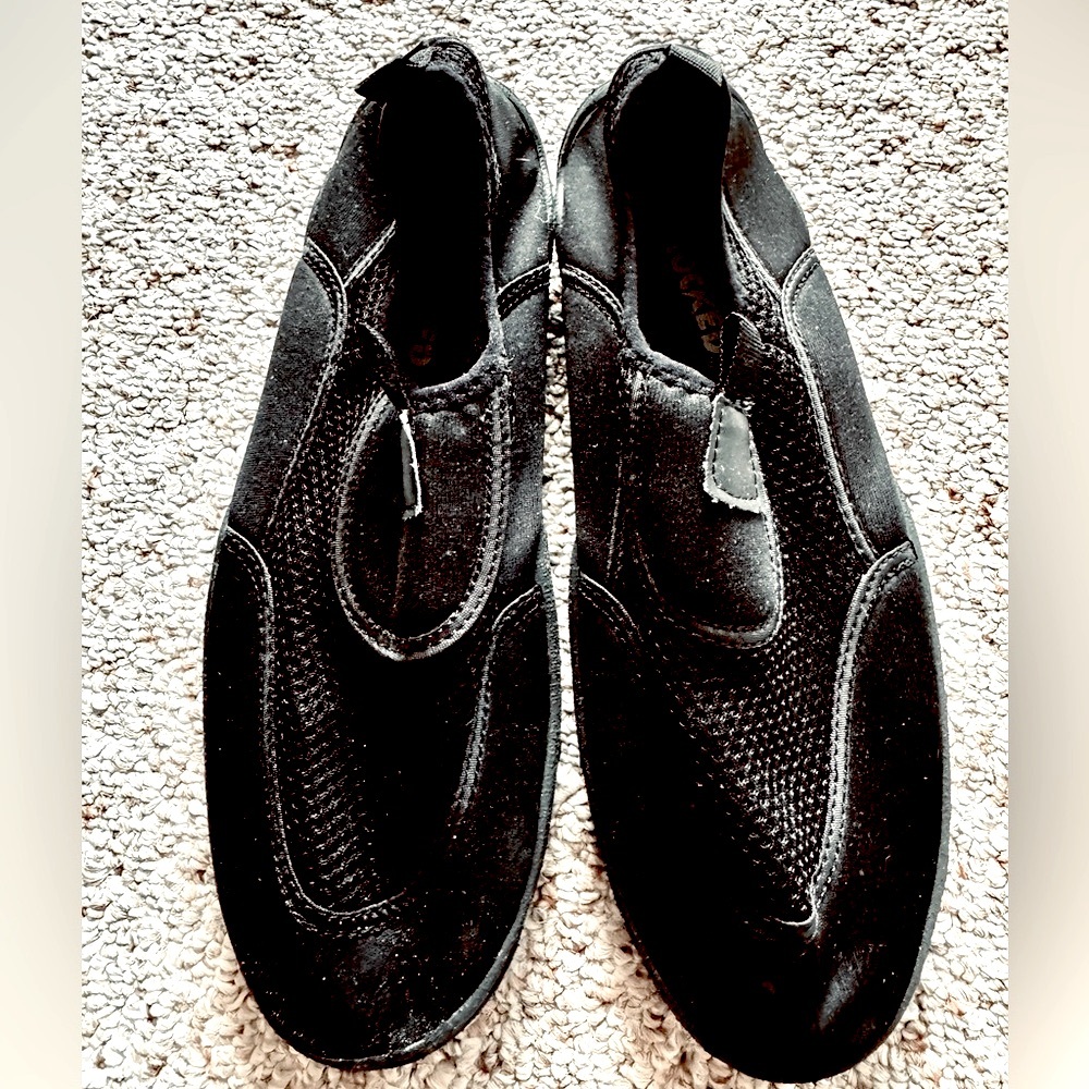 GUC Unisex Water Sport Shoes Rubber Sole - Mesh Black - Men’s 10 or Women’s 12